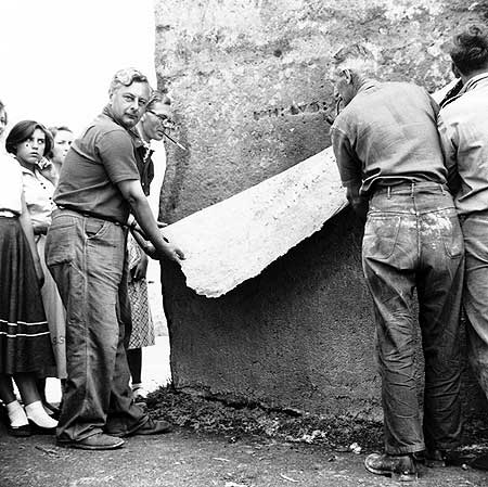 9zDeS1d Египетский морок. Строительство колоссов, Сфинкса, пирамид на заре эры фотографий в 19 веке. Не вписывается в науку и историю 