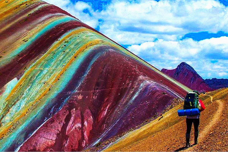 11-Mountains-of-Vinicunca-P
