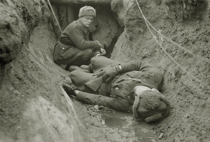Мгновение войны. Смерть на передовой, 1943 г. 