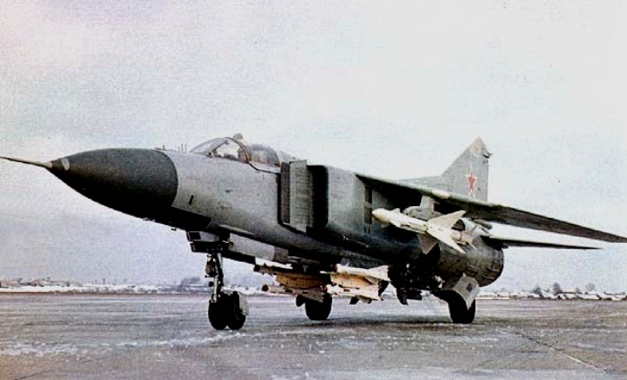 Истребитель МиГ-23М. /Фото: airwar.ru
