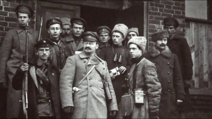 Папаха была очень популярна. |Фото: yandex.com.tr.
