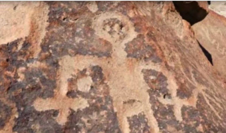 s03908461.jpg
