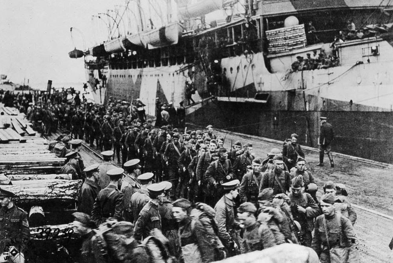 Американские войска в Архангельске, октябрь 1919 года.