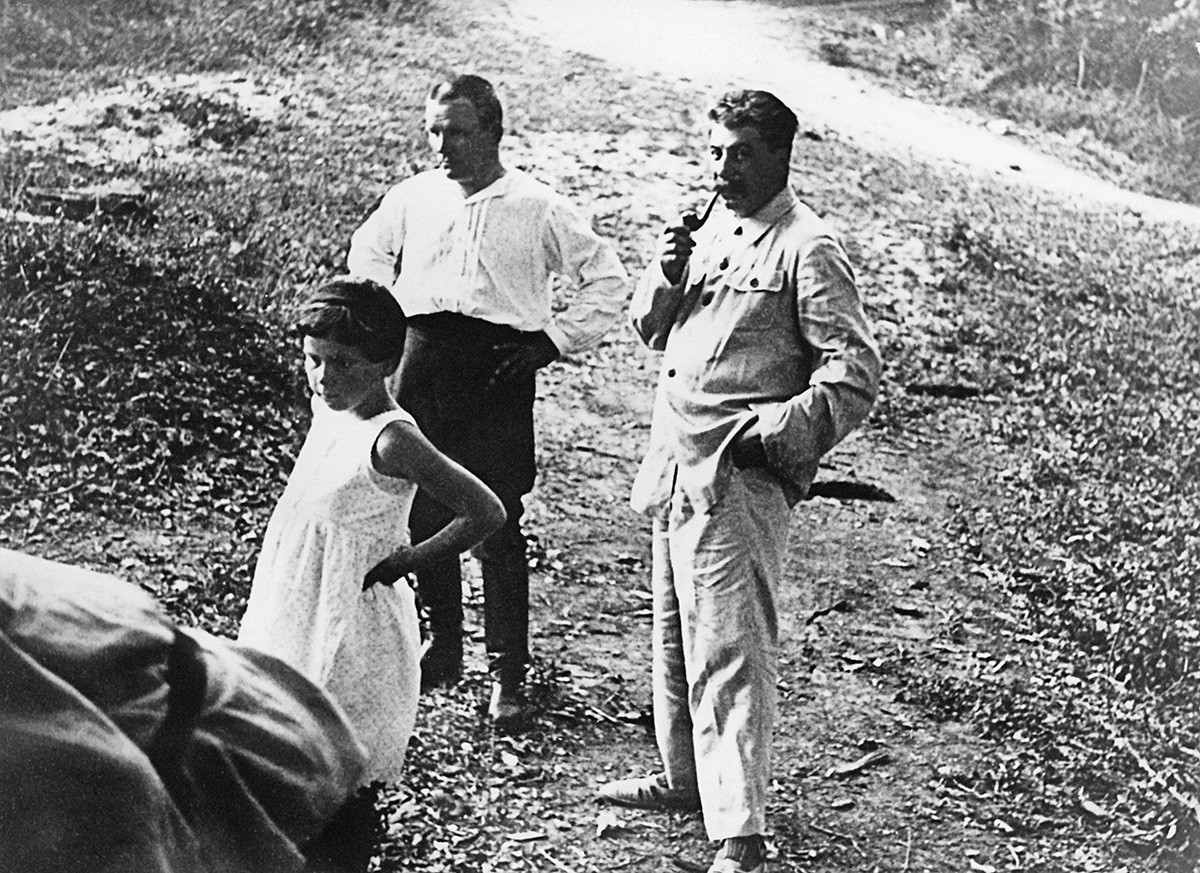 Киров, Сталин и дочь Сталина Светлана Аллилуева. 1930-е годы