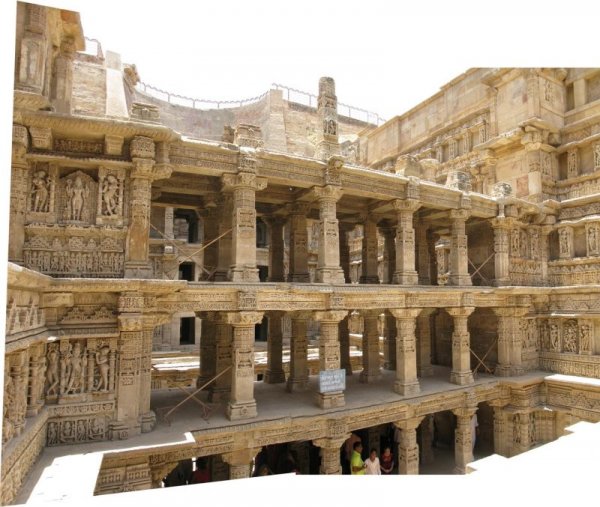 Уникальный колодец Рани ки вав (Rani Ki Vav)