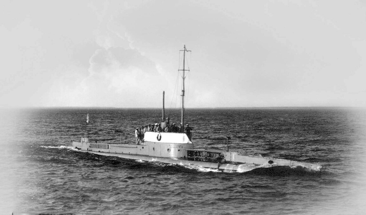 18. Подводная лодка «Аллигатор»