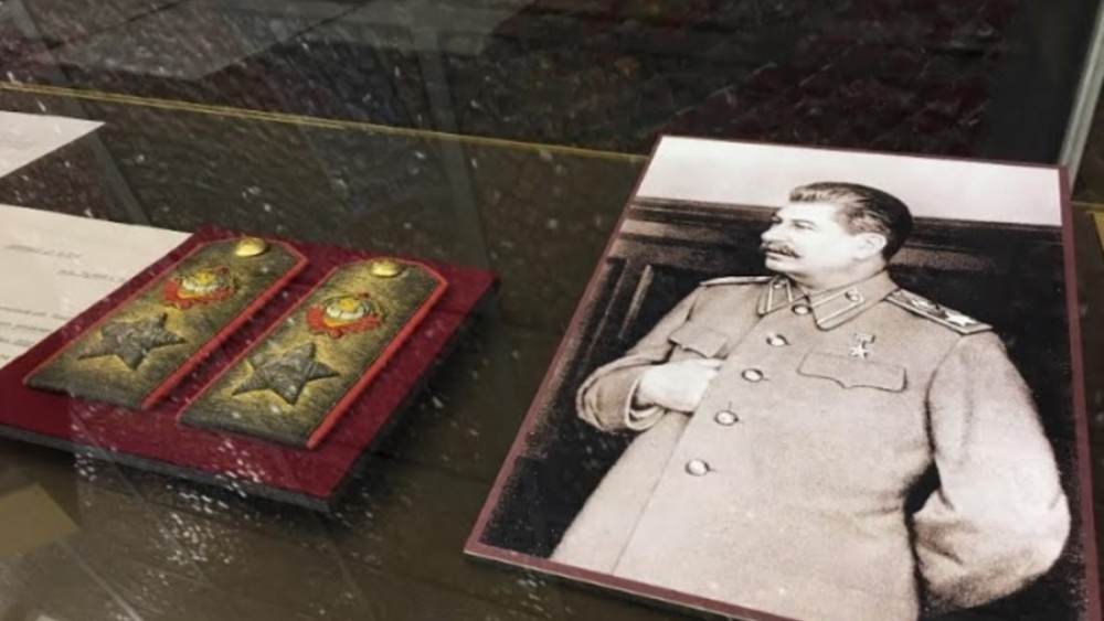 Зачем Сталин вернул в РККА погоны зимой 1943 года?