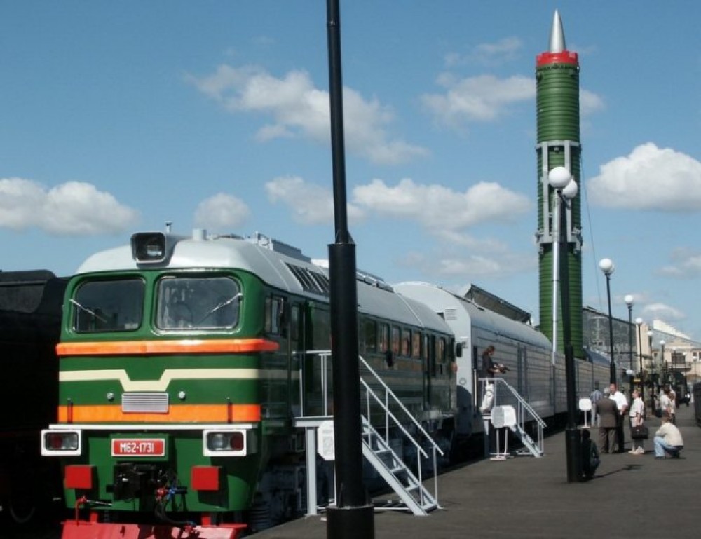 Ядерные поезда-призраки снова в России. Почему нервничает НАТО
