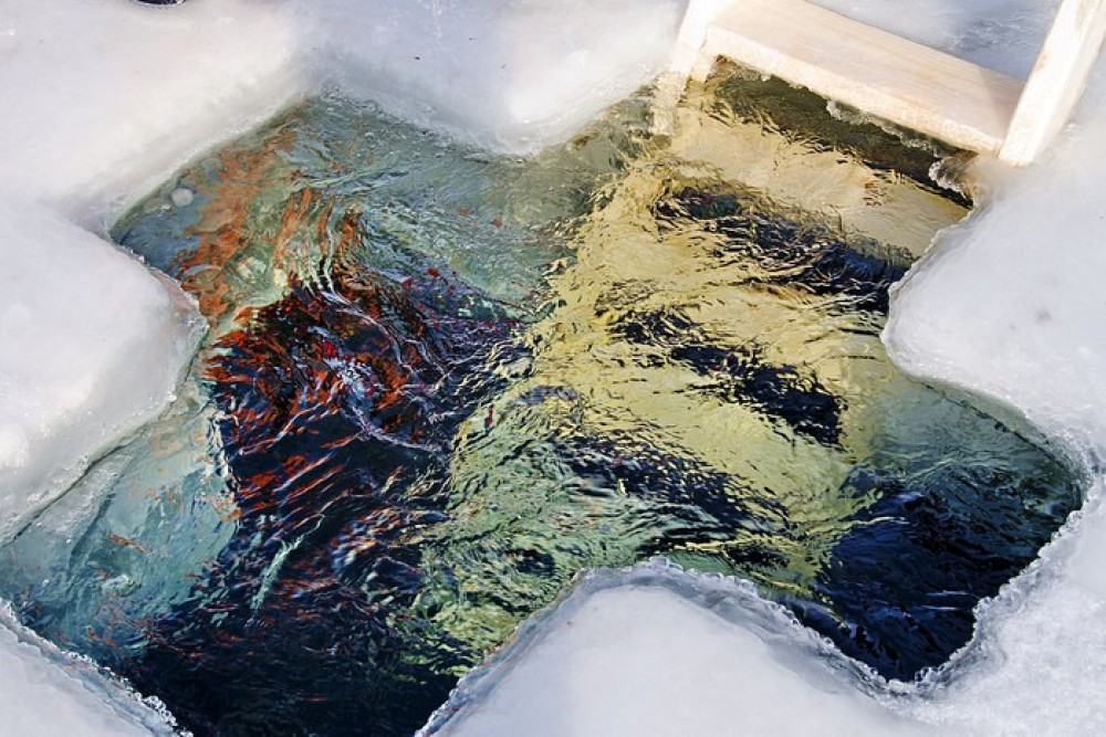 Тайна крещенской воды