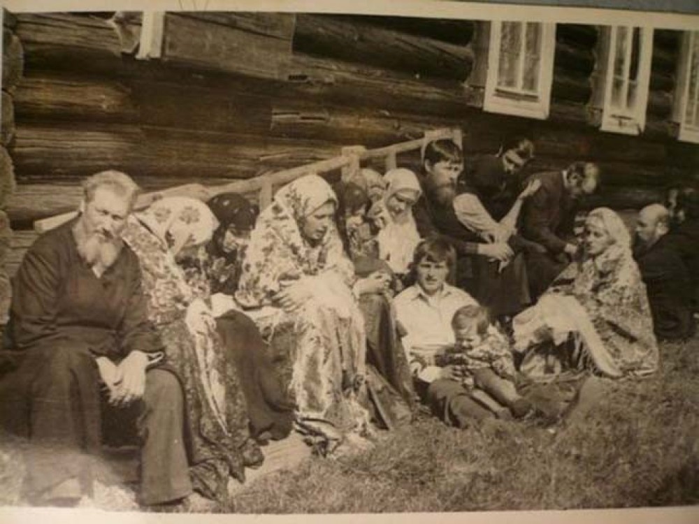 Крестильные и родовые имена русских. В чём отличие ?