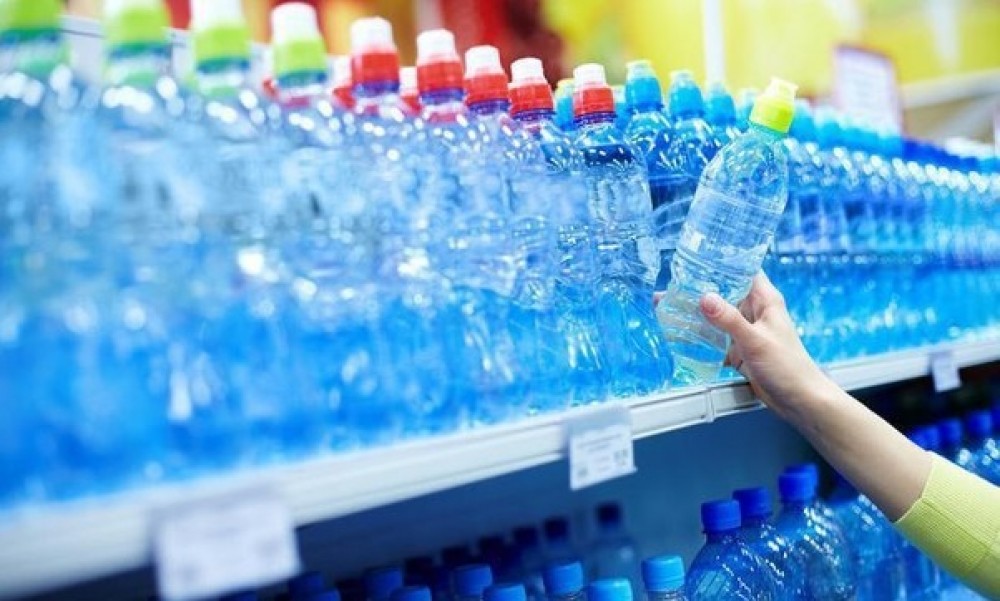 Как продавцы бутилированной воды надувают людей
